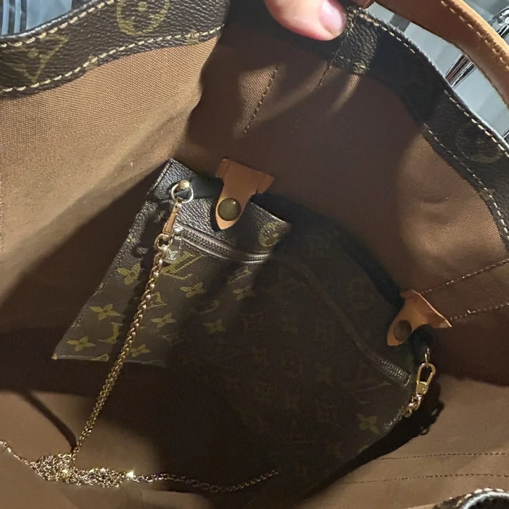 Louis Vuitton randonnee bag - Picture 9 of 15
